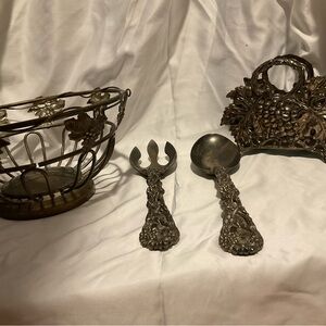 Elegant Silver Metal Decorative Set